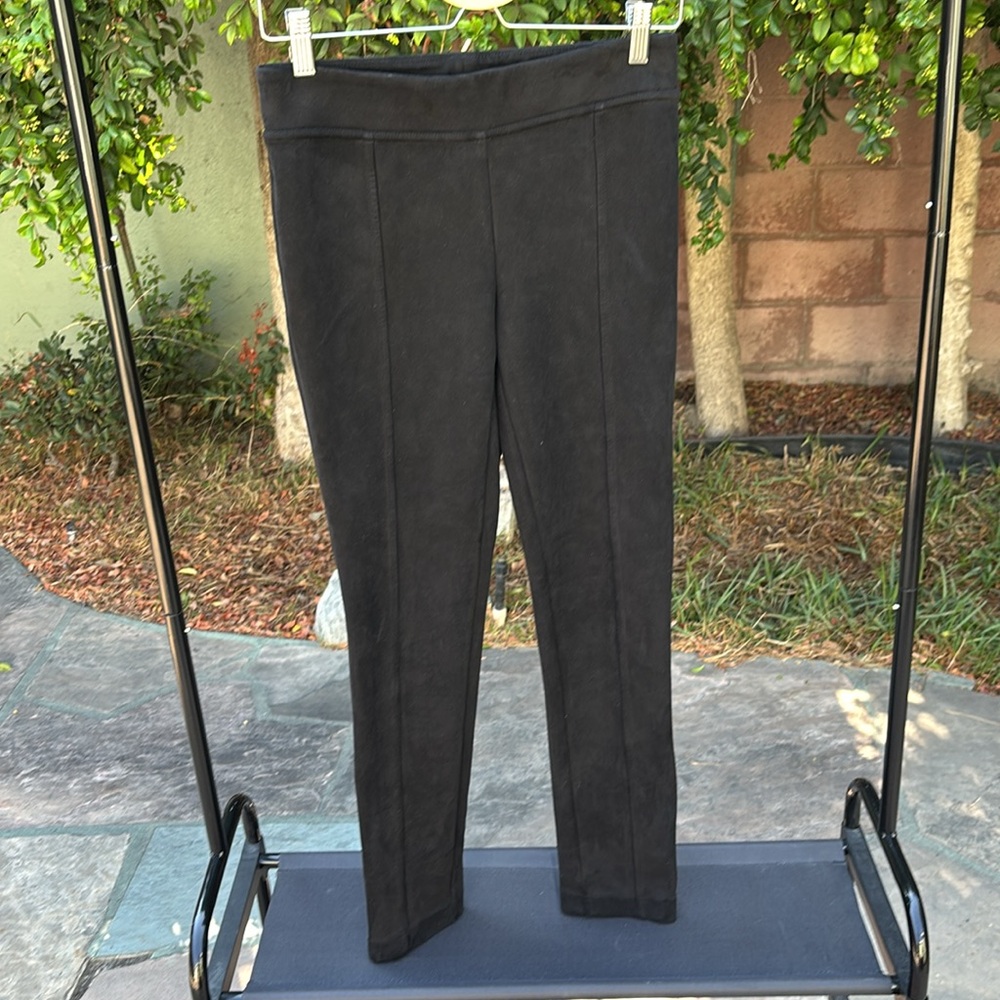 Andrew Marc Black Faux Suede Pants Women’s XS